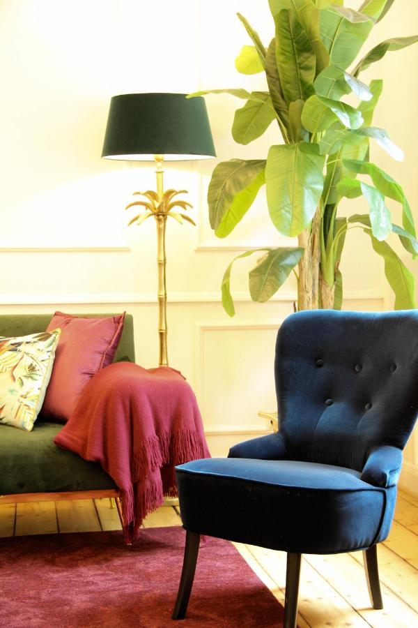 Secret Hideaways Tropical Feeling Mit 2 Schlafzimmer Nahe City L Messe L Flughafen L Hbf Duisburg Luaran gambar